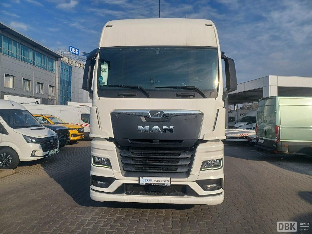 MAN TGX (32435)